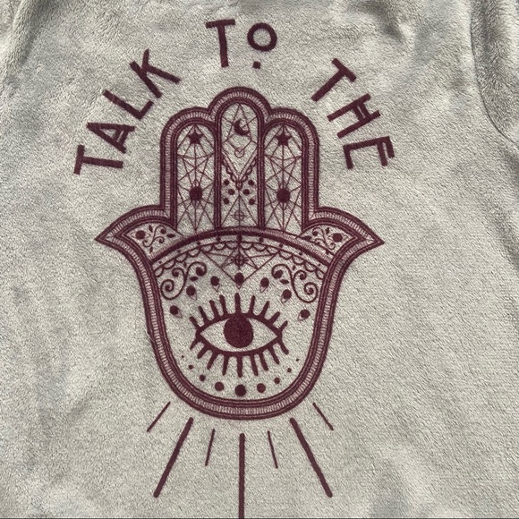 Cold crush Talk to the hand gray plush hooded sweatshirt size Large - Picture 4 of 5